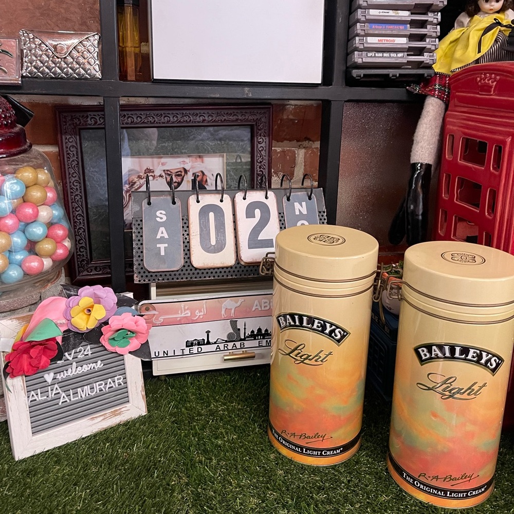 Baileys Irish Cream tins lot of two vintage